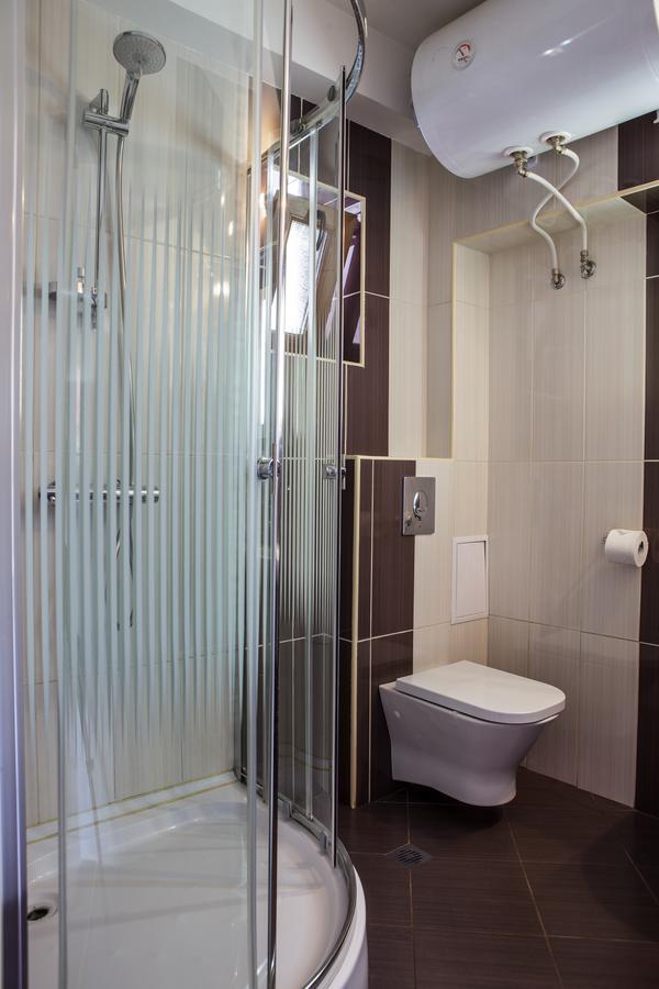 Family Hotel Kipra Ngoại thất bức ảnh